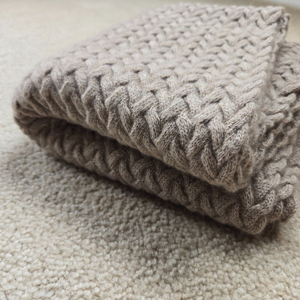 Portolano Thick Oversized Cashmere/Silk/Wool Scarf - Picture 10 of 11
